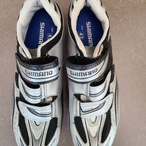 Shimano spin bikes shoes size 43